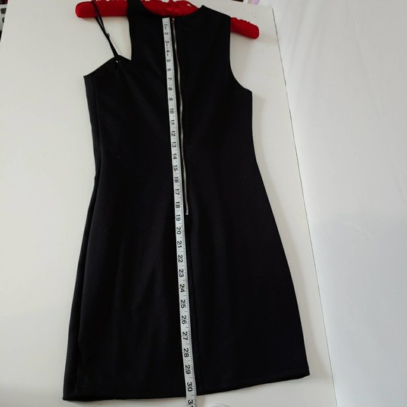 Black Mini Bodycon Asymetrical Neckline Party Dress / Cocktail Dress Sz M - Picture 3 of 8
